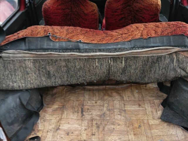 Красный ЗАЗ 1102 Таврия, объемом двигателя 1.1 л и пробегом 1 тыс. км за 358 $, фото 2 на Automoto.ua