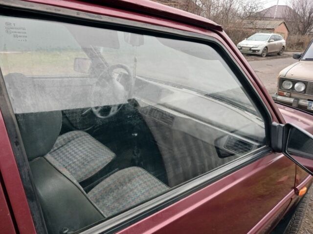 Червоний ЗАЗ 1102 Таврія, об'ємом двигуна 2 л та пробігом 300 тис. км за 828 $, фото 7 на Automoto.ua