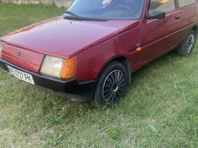 Червоний ЗАЗ 1102 Таврія, об'ємом двигуна 1.2 л та пробігом 206 тис. км за 800 $, фото 4 на Automoto.ua