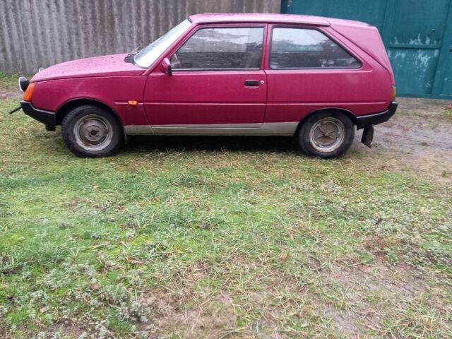 Червоний ЗАЗ 1102 Таврія, об'ємом двигуна 1.5 л та пробігом 190 тис. км за 1799 $, фото 2 на Automoto.ua