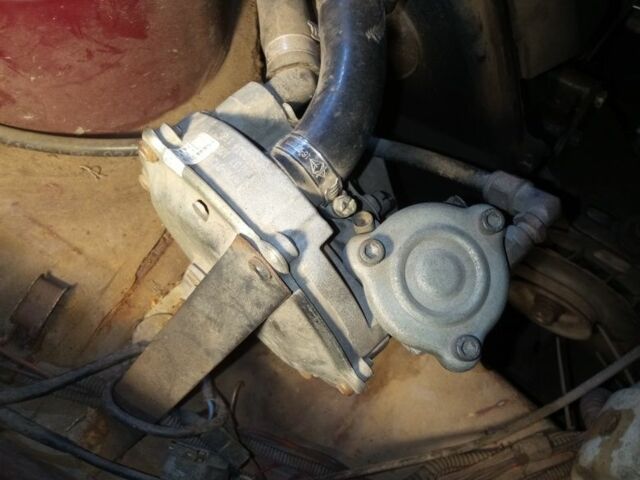 Красный ЗАЗ 1102 Таврия, объемом двигателя 0 л и пробегом 250 тыс. км за 591 $, фото 3 на Automoto.ua