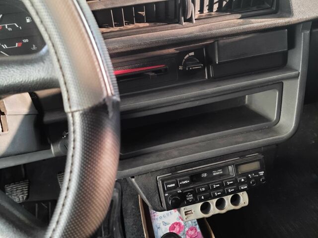 Червоний ЗАЗ 1102 Таврія, об'ємом двигуна 1.2 л та пробігом 250 тис. км за 592 $, фото 1 на Automoto.ua