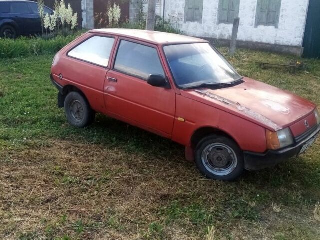 Красный ЗАЗ 1102 Таврия, объемом двигателя 1 л и пробегом 1 тыс. км за 264 $, фото 1 на Automoto.ua