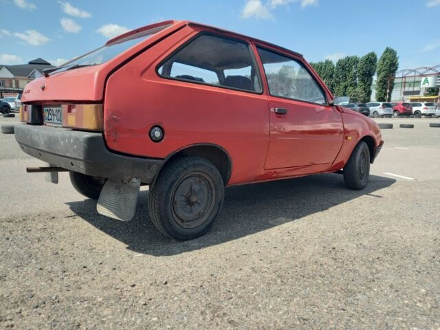 Червоний ЗАЗ 1102 Таврія, об'ємом двигуна 0 л та пробігом 100 тис. км за 366 $, фото 2 на Automoto.ua