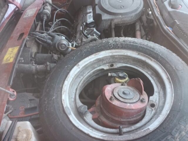 Красный ЗАЗ 1102 Таврия, объемом двигателя 1.2 л и пробегом 210 тыс. км за 1070 $, фото 4 на Automoto.ua