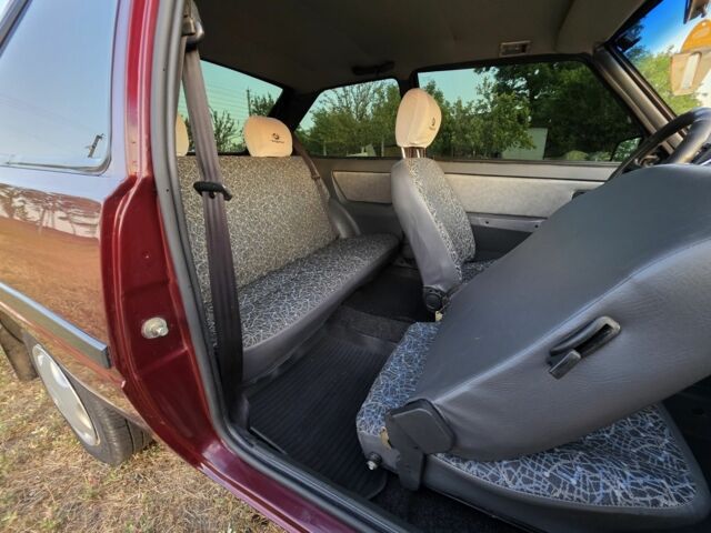 Красный ЗАЗ 1102 Таврия, объемом двигателя 0 л и пробегом 70 тыс. км за 1900 $, фото 16 на Automoto.ua