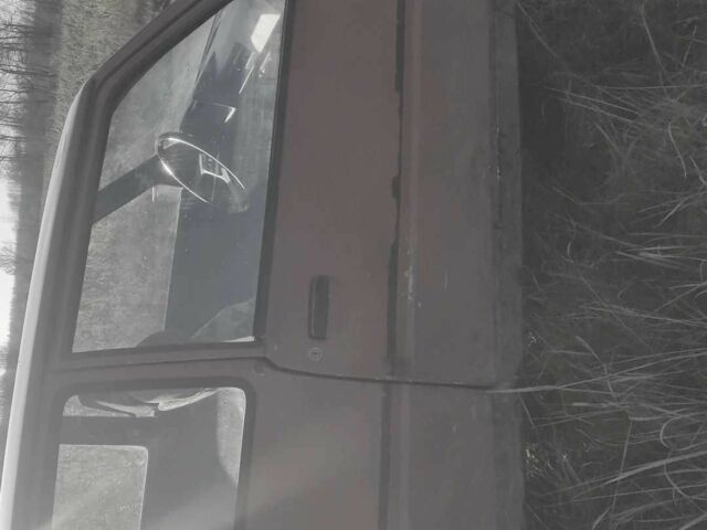 Желтый ЗАЗ 1102 Таврия, объемом двигателя 1.1 л и пробегом 3 тыс. км за 238 $, фото 3 на Automoto.ua