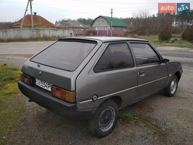 Сірий ЗАЗ 1102 Таврія, об'ємом двигуна 1.1 л та пробігом 72 тис. км за 1000 $, фото 3 на Automoto.ua