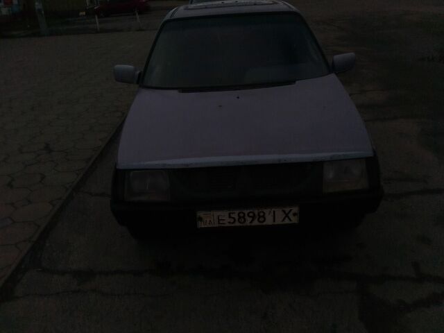 Сірий ЗАЗ 1102 Таврія, об'ємом двигуна 1 л та пробігом 1000 тис. км за 400 $, фото 1 на Automoto.ua