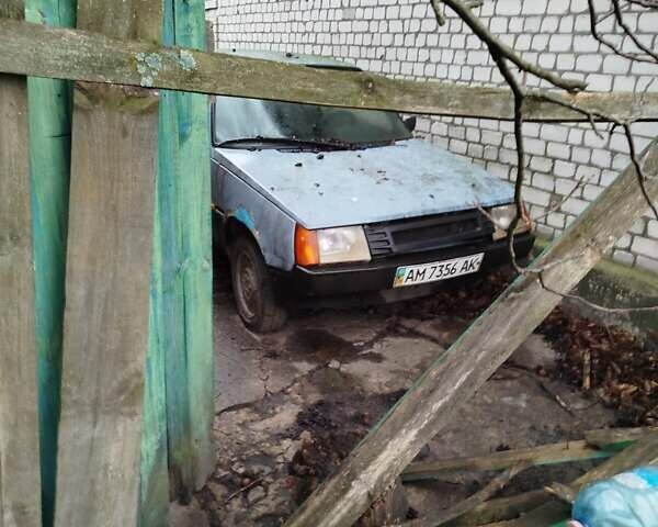 Серый ЗАЗ 1102 Таврия, объемом двигателя 0 л и пробегом 60 тыс. км за 200 $, фото 2 на Automoto.ua