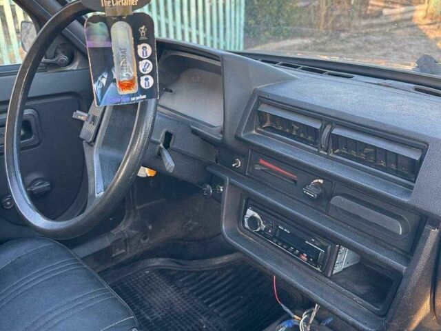 Сірий ЗАЗ 1102 Таврія, об'ємом двигуна 1.2 л та пробігом 300 тис. км за 700 $, фото 3 на Automoto.ua