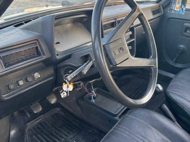 Сірий ЗАЗ 1102 Таврія, об'ємом двигуна 1.2 л та пробігом 300 тис. км за 700 $, фото 13 на Automoto.ua