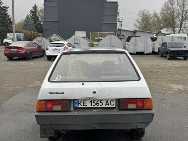 Серый ЗАЗ 1102 Таврия, объемом двигателя 1.1 л и пробегом 95 тыс. км за 950 $, фото 3 на Automoto.ua