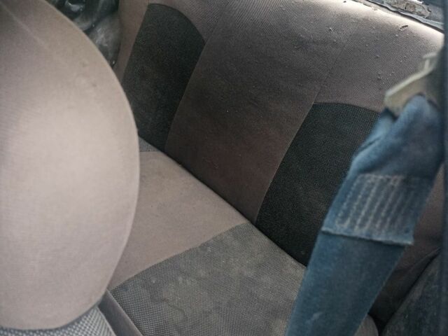 Серый ЗАЗ 1102 Таврия, объемом двигателя 0 л и пробегом 150 тыс. км за 300 $, фото 7 на Automoto.ua