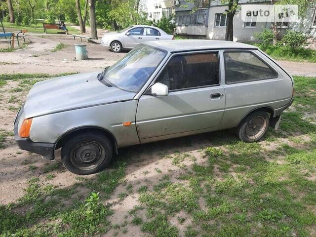 Сірий ЗАЗ 1102 Таврія, об'ємом двигуна 1.1 л та пробігом 121 тис. км за 850 $, фото 1 на Automoto.ua