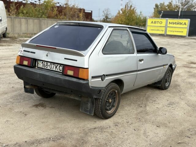 Серый ЗАЗ 1102 Таврия, объемом двигателя 1.2 л и пробегом 200 тыс. км за 600 $, фото 2 на Automoto.ua