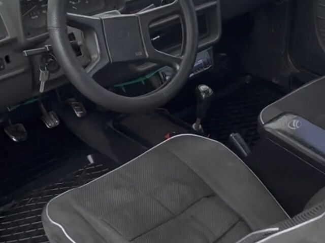 Серый ЗАЗ 1102 Таврия, объемом двигателя 1.2 л и пробегом 200 тыс. км за 600 $, фото 4 на Automoto.ua