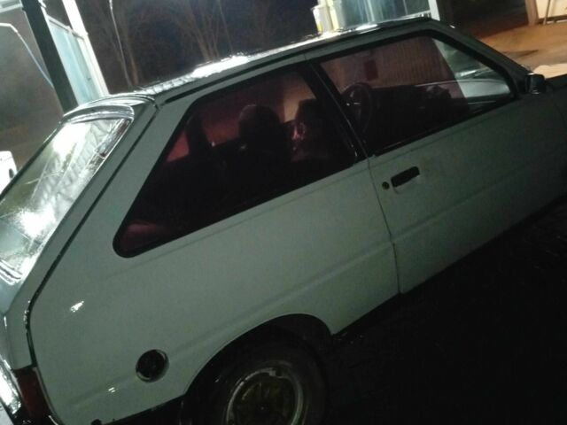 Сірий ЗАЗ 1102 Таврія, об'ємом двигуна 1.1 л та пробігом 375 тис. км за 428 $, фото 4 на Automoto.ua