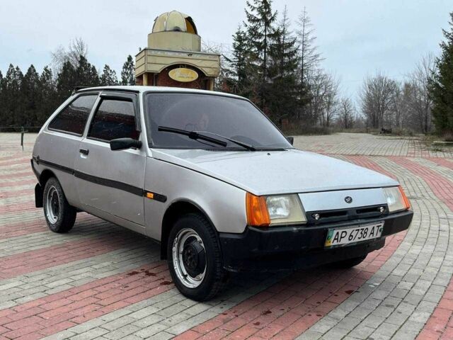 Серый ЗАЗ 1102 Таврия, объемом двигателя 1.2 л и пробегом 250 тыс. км за 799 $, фото 1 на Automoto.ua