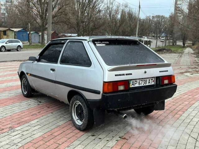 Серый ЗАЗ 1102 Таврия, объемом двигателя 1.2 л и пробегом 250 тыс. км за 799 $, фото 3 на Automoto.ua