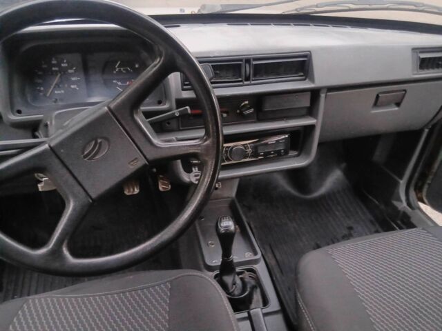 Серый ЗАЗ 1102 Таврия, объемом двигателя 1.2 л и пробегом 115 тыс. км за 820 $, фото 7 на Automoto.ua