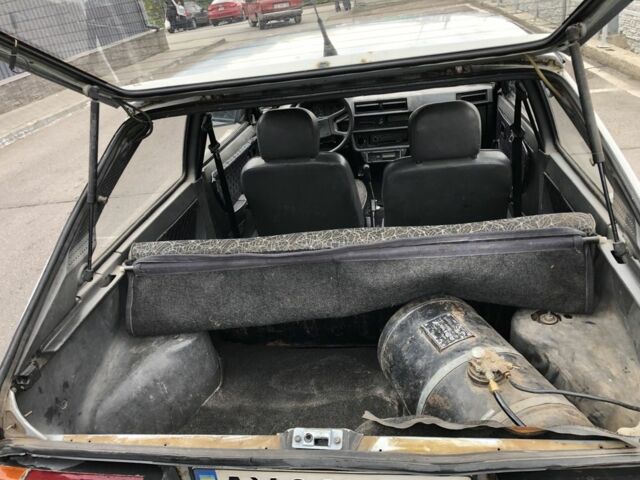 ЗАЗ 1102 Таврия 2004 в Днепре (Днепропетровске) на Automoto.ua Серый ЗАЗ 1102 Таврия, объемом двигателя 1.2 л и пробегом 286 тыс. км за 630 $, фото 9 на Automoto.ua