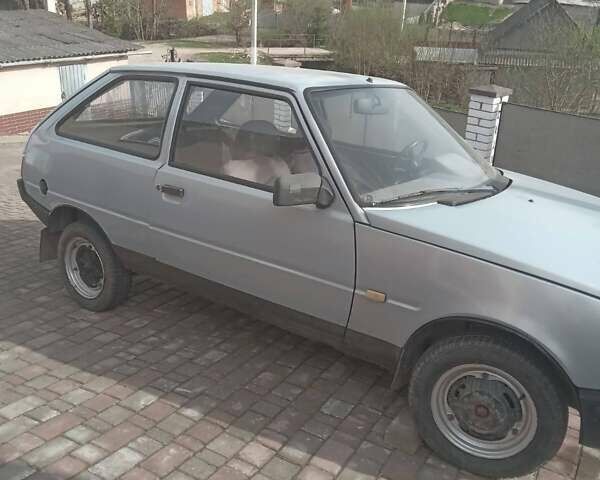Серый ЗАЗ 1102 Таврия, объемом двигателя 1.2 л и пробегом 150 тыс. км за 600 $, фото 9 на Automoto.ua