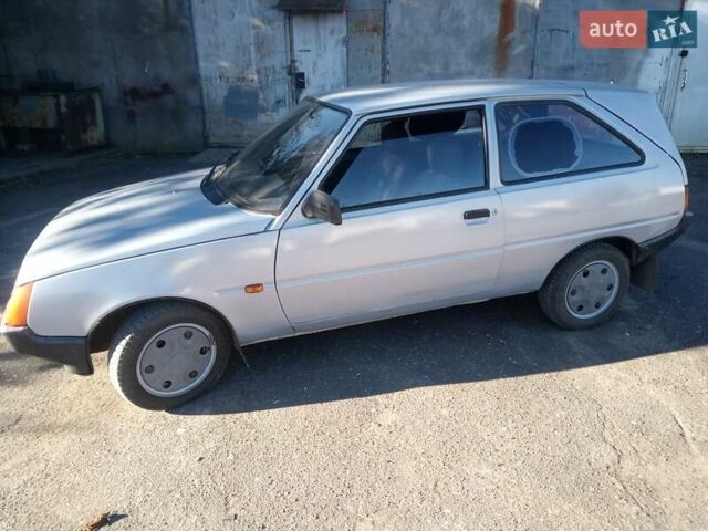 Серый ЗАЗ 1102 Таврия, объемом двигателя 1.2 л и пробегом 144 тыс. км за 1200 $, фото 1 на Automoto.ua