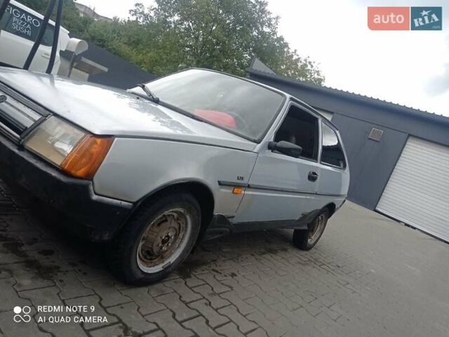 Серый ЗАЗ 1102 Таврия, объемом двигателя 1.2 л и пробегом 100 тыс. км за 600 $, фото 2 на Automoto.ua