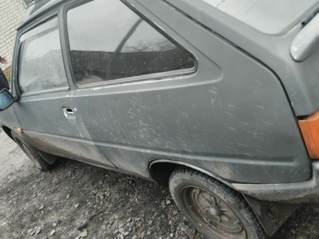 Серый ЗАЗ 1102 Таврия, объемом двигателя 1.2 л и пробегом 75 тыс. км за 474 $, фото 3 на Automoto.ua