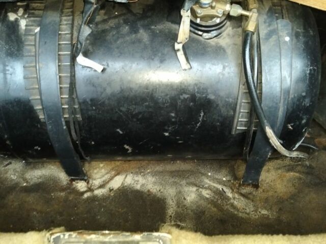 Серый ЗАЗ 1102 Таврия, объемом двигателя 1.2 л и пробегом 20 тыс. км за 284 $, фото 6 на Automoto.ua