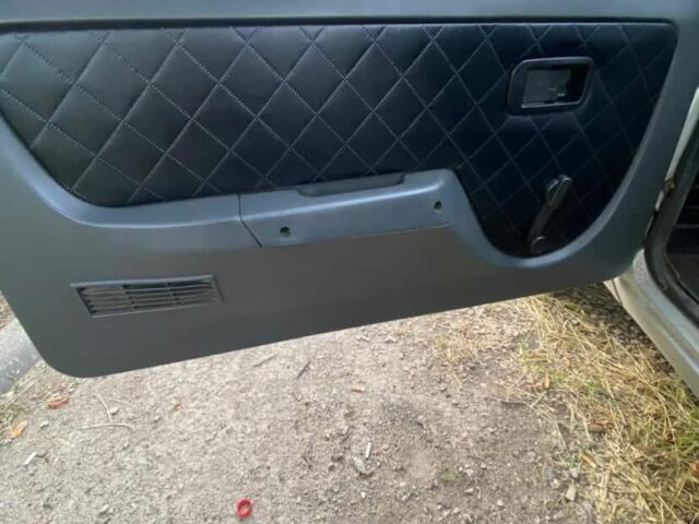Серый ЗАЗ 1102 Таврия, объемом двигателя 1.2 л и пробегом 200 тыс. км за 750 $, фото 5 на Automoto.ua