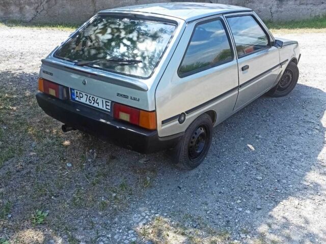 Сірий ЗАЗ 1102 Таврія, об'ємом двигуна 1.3 л та пробігом 180 тис. км за 1400 $, фото 2 на Automoto.ua