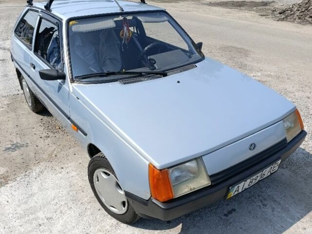 Серый ЗАЗ 1102 Таврия, объемом двигателя 1.2 л и пробегом 100 тыс. км за 846 $, фото 4 на Automoto.ua