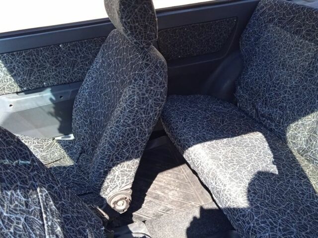 Серый ЗАЗ 1102 Таврия, объемом двигателя 1.2 л и пробегом 160 тыс. км за 850 $, фото 5 на Automoto.ua