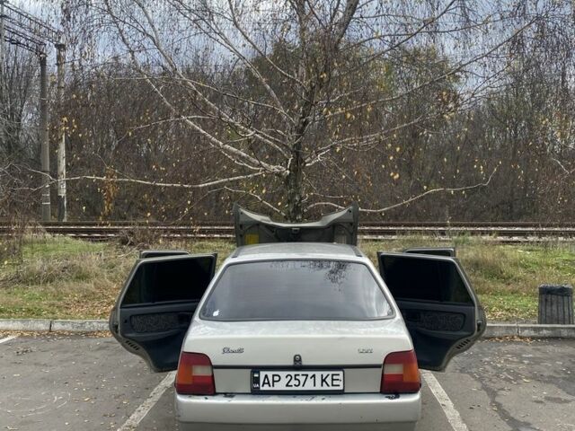 Серый ЗАЗ 1102 Таврия, объемом двигателя 1.2 л и пробегом 147 тыс. км за 650 $, фото 2 на Automoto.ua