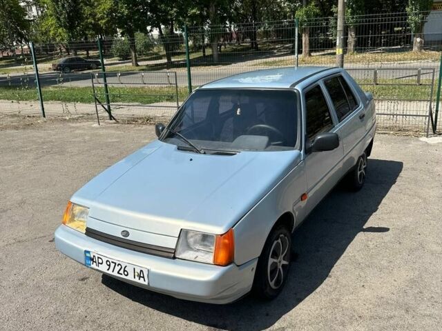 Серый ЗАЗ 1102 Таврия, объемом двигателя 1.2 л и пробегом 100 тыс. км за 1200 $, фото 5 на Automoto.ua