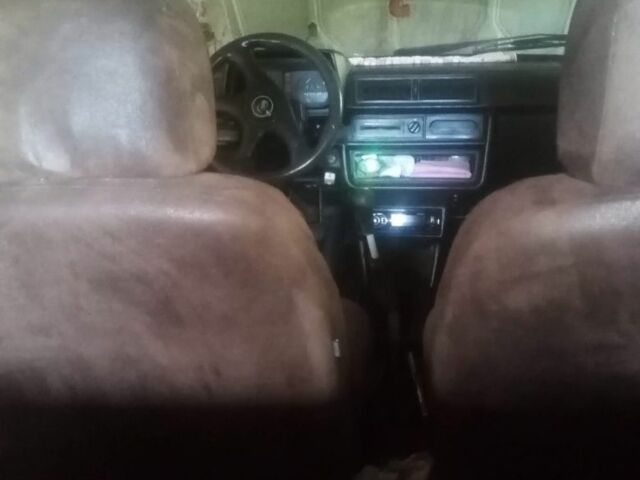 Сірий ЗАЗ 1102 Таврія, об'ємом двигуна 1.1 л та пробігом 35 тис. км за 818 $, фото 5 на Automoto.ua