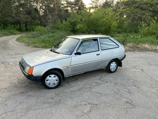 Сірий ЗАЗ 1102 Таврія, об'ємом двигуна 0 л та пробігом 107 тис. км за 900 $, фото 2 на Automoto.ua