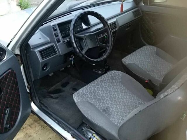 Серый ЗАЗ 1102 Таврия, объемом двигателя 1.2 л и пробегом 300 тыс. км за 710 $, фото 1 на Automoto.ua