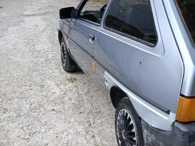 Сірий ЗАЗ 1102 Таврія, об'ємом двигуна 1.2 л та пробігом 85 тис. км за 800 $, фото 4 на Automoto.ua