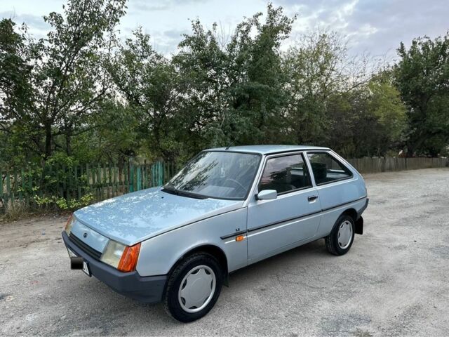 Серый ЗАЗ 1102 Таврия, объемом двигателя 1.2 л и пробегом 86 тыс. км за 1850 $, фото 1 на Automoto.ua
