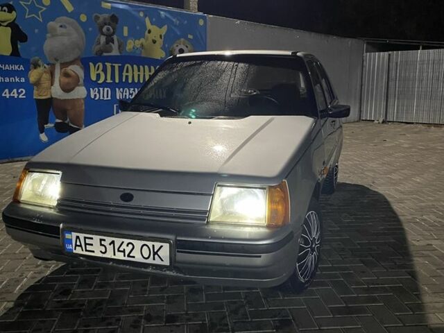 Серый ЗАЗ 1102 Таврия, объемом двигателя 1.2 л и пробегом 68 тыс. км за 1100 $, фото 1 на Automoto.ua