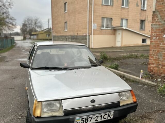 Серый ЗАЗ 1102 Таврия, объемом двигателя 1.2 л и пробегом 127 тыс. км за 556 $, фото 1 на Automoto.ua