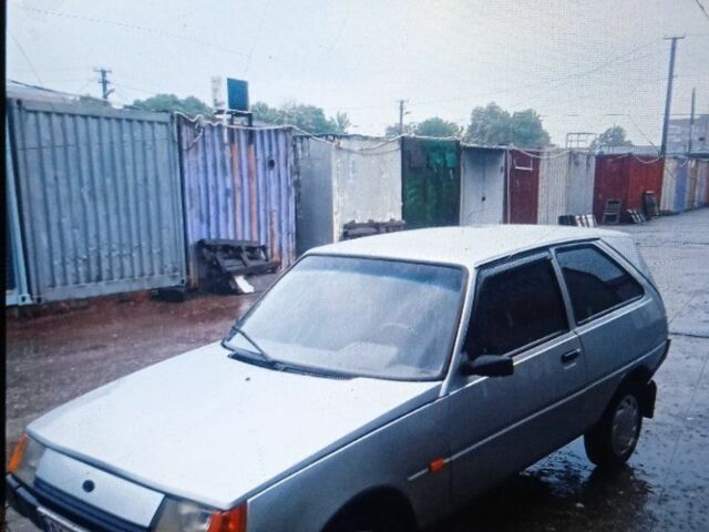 Серый ЗАЗ 1102 Таврия, объемом двигателя 1.2 л и пробегом 170 тыс. км за 1200 $, фото 3 на Automoto.ua