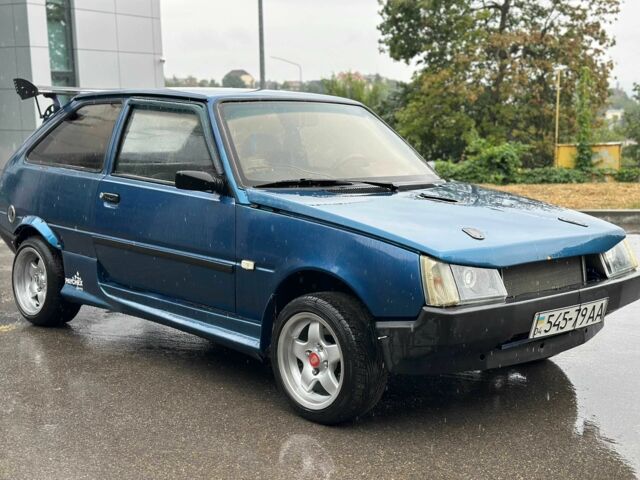 Синий ЗАЗ 1102 Таврия, объемом двигателя 1.6 л и пробегом 500 тыс. км за 1599 $, фото 3 на Automoto.ua