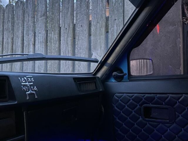 Синий ЗАЗ 1102 Таврия, объемом двигателя 1.1 л и пробегом 300 тыс. км за 850 $, фото 5 на Automoto.ua