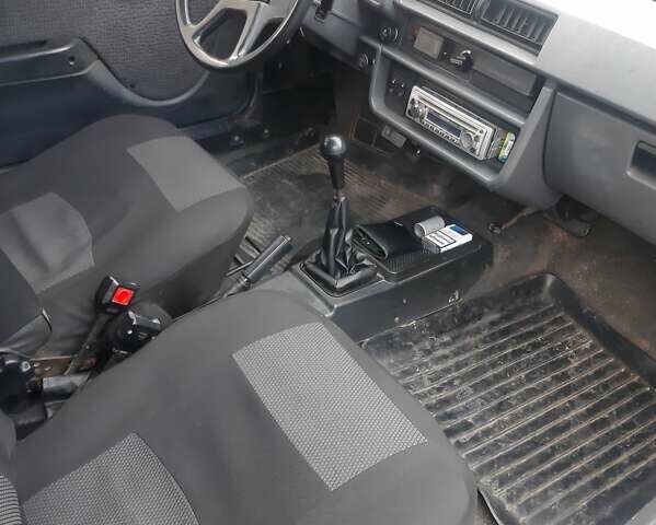 Синий ЗАЗ 1102 Таврия, объемом двигателя 1.1 л и пробегом 180 тыс. км за 850 $, фото 6 на Automoto.ua