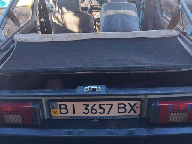 Синий ЗАЗ 1102 Таврия, объемом двигателя 1.1 л и пробегом 320 тыс. км за 1225 $, фото 11 на Automoto.ua
