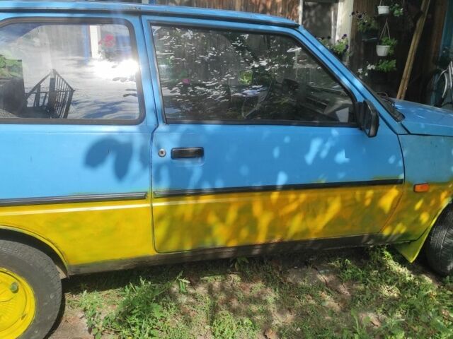 Синий ЗАЗ 1102 Таврия, объемом двигателя 1.2 л и пробегом 250 тыс. км за 288 $, фото 3 на Automoto.ua